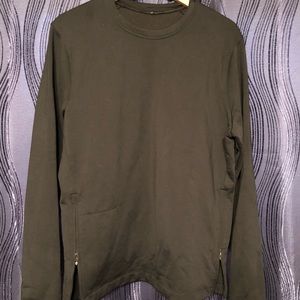 Men’s Lululemon Sweater Sz Large